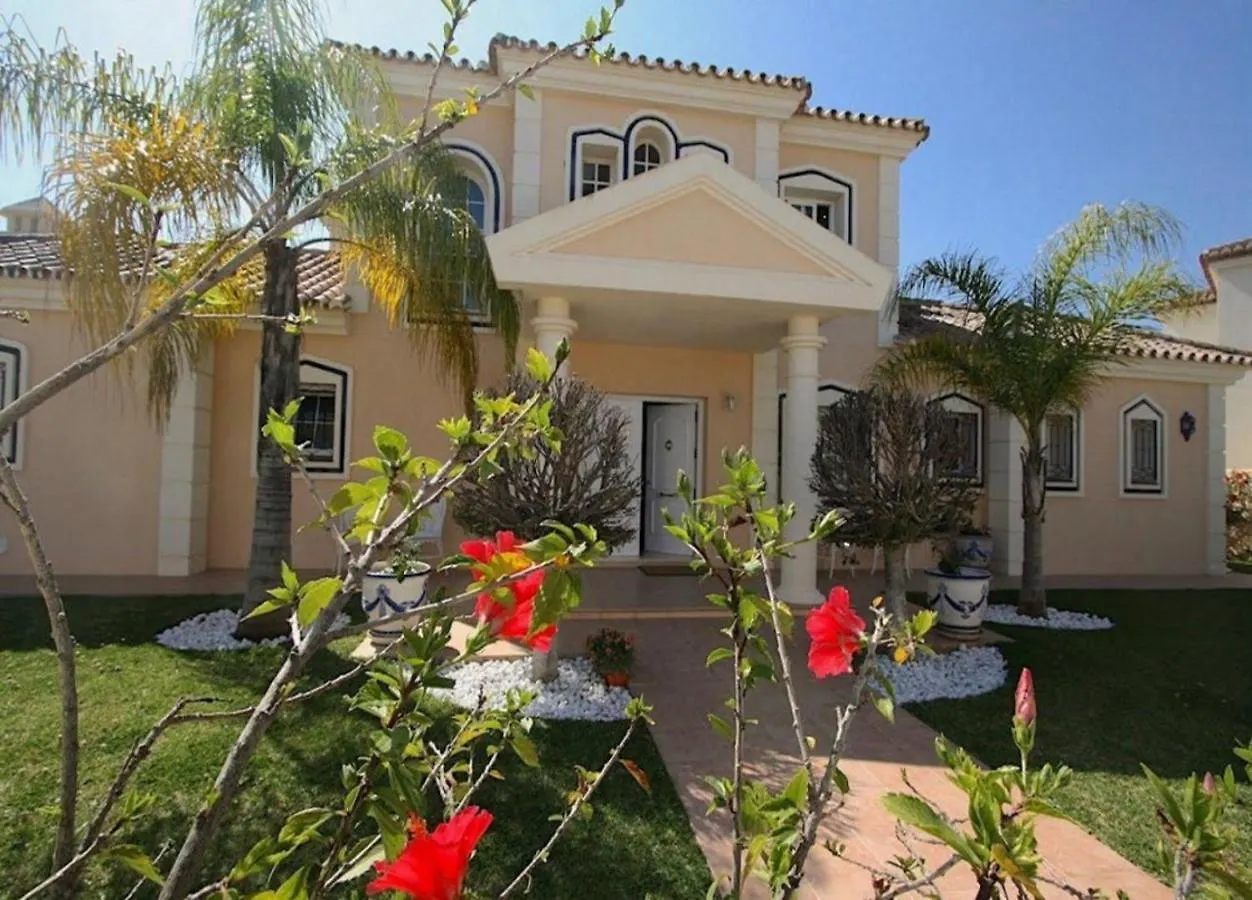 Spacious 700M2 Villa, Golfers Paradise. Santa Fe de los Boliches 0*,