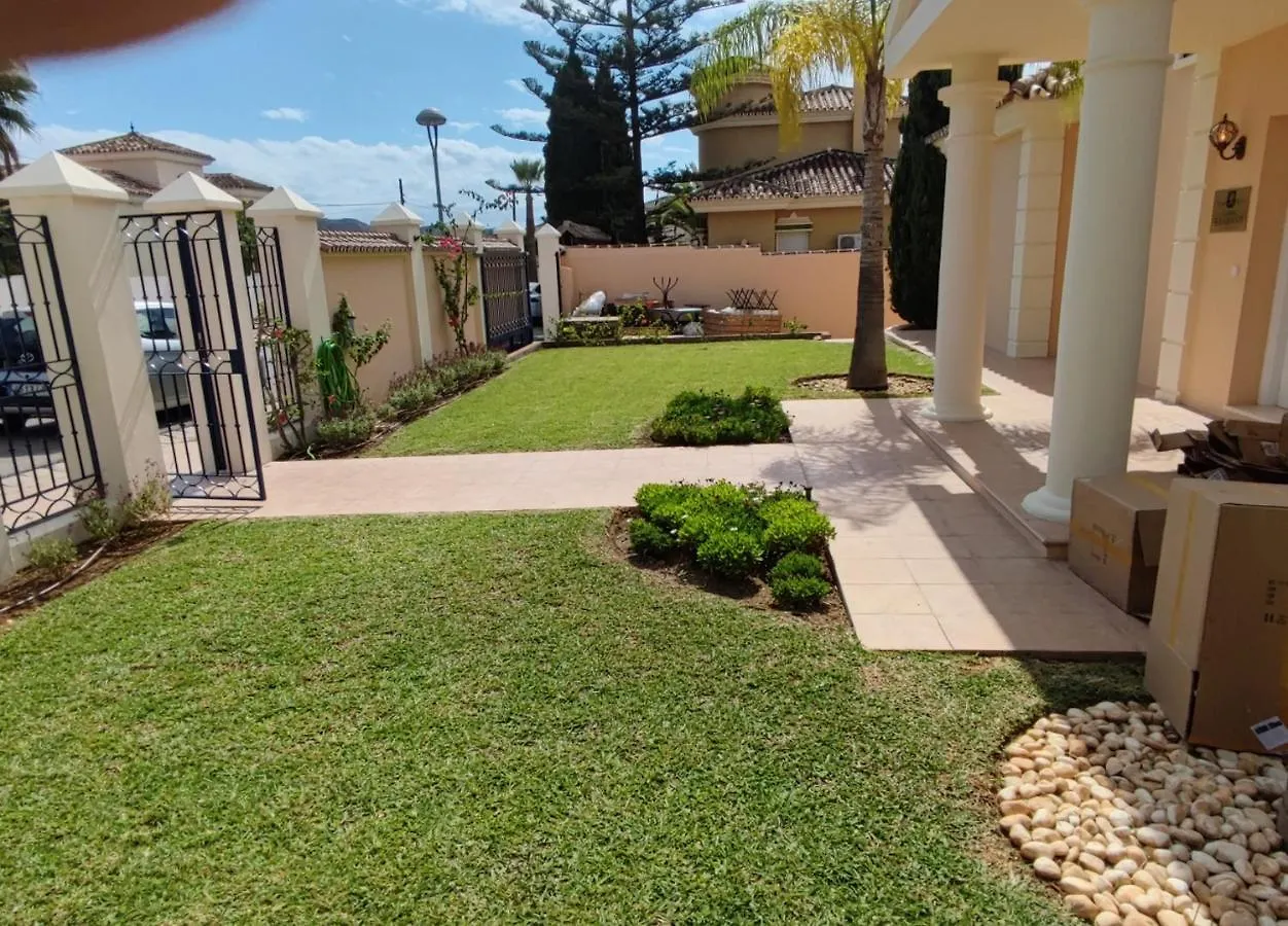 Spacious 700M2 Villa, Golfers Paradise. Santa Fe de los Boliches Hiszpania