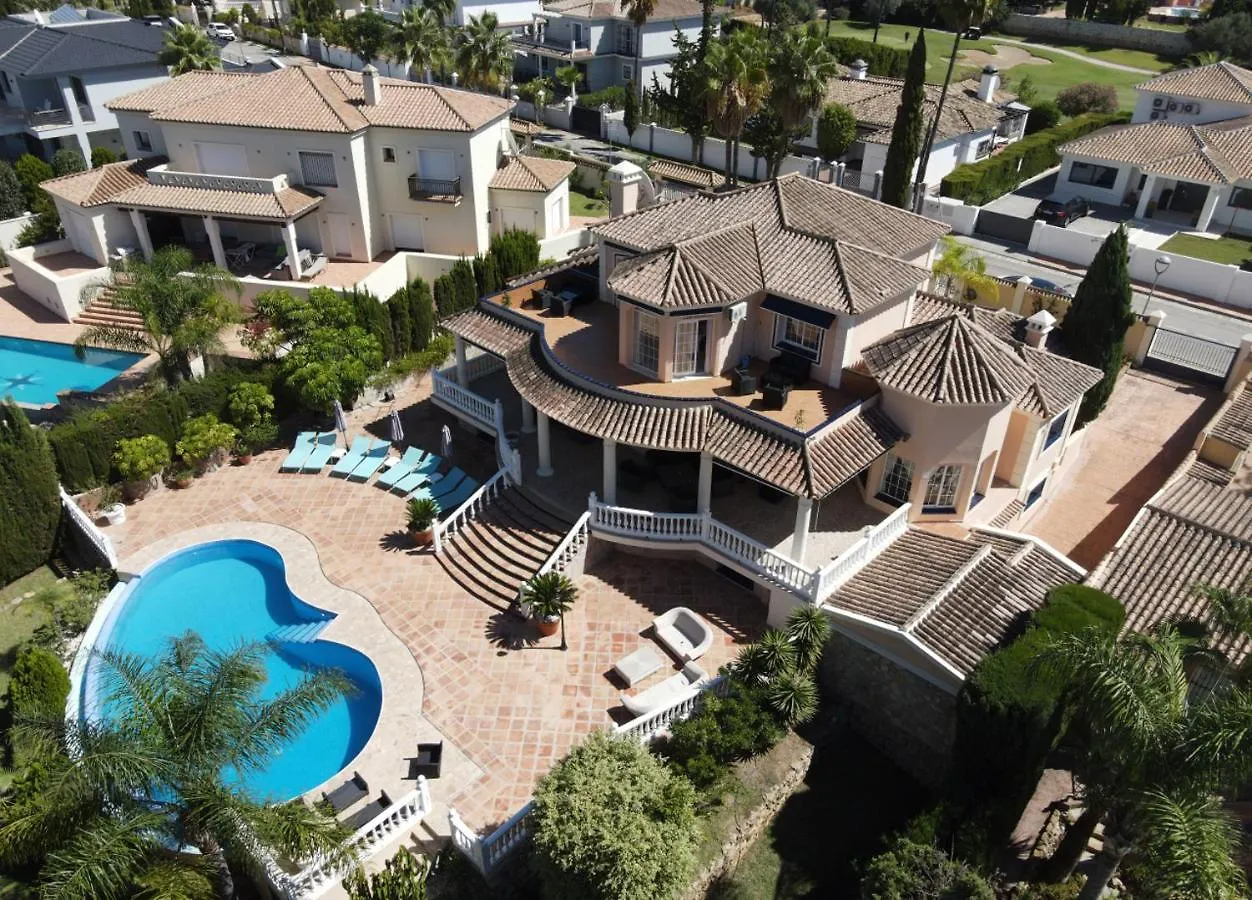 Spacious 700M2 Villa, Golfers Paradise. Santa Fe de los Boliches Willa