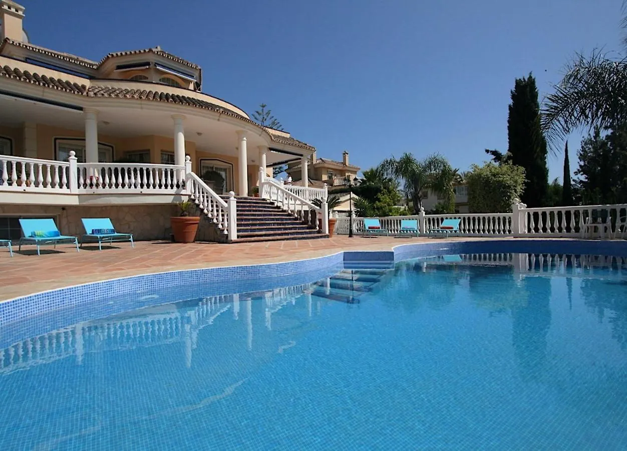 Villa Spacious 700M2 Villa, Golfers Paradise. Santa Fe de los Boliches Spain