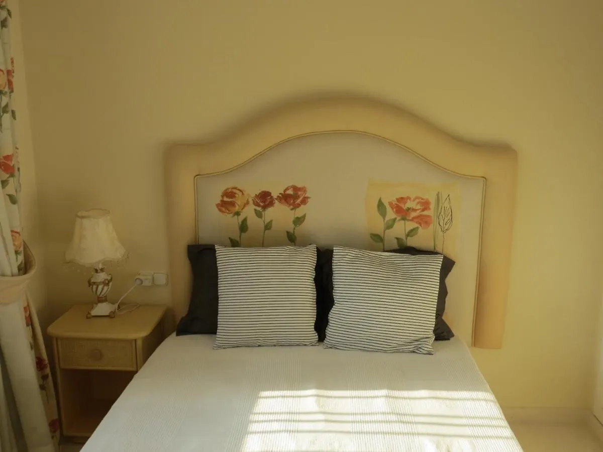 Spacious 700M2 Villa, Golfers Paradise. Santa Fe de los Boliches Villa