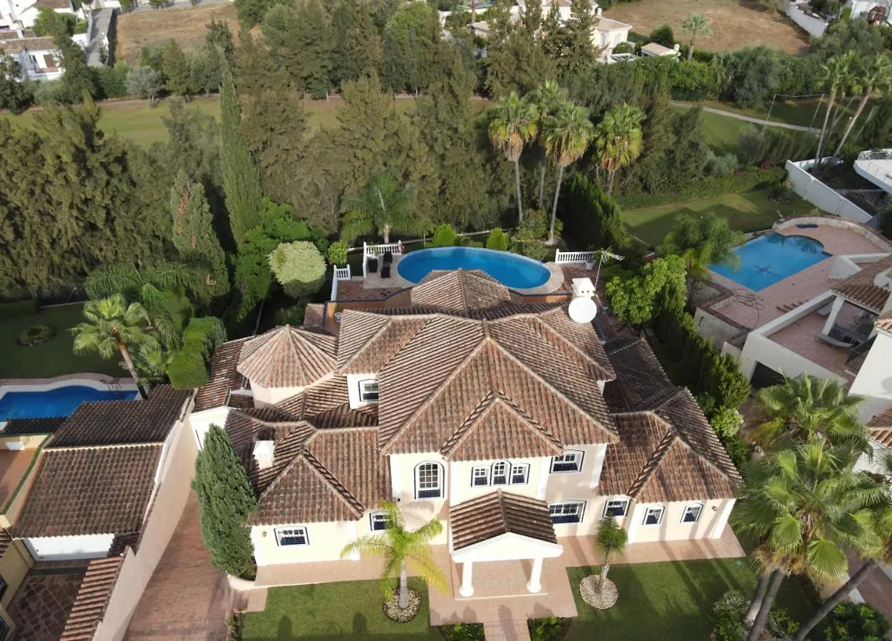 Villa Spacious 700M2 Villa, Golfers Paradise. Santa Fe de los Boliches